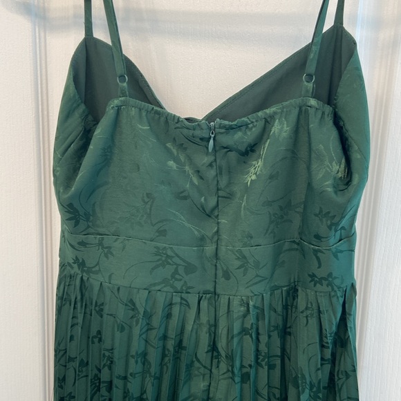 NWT Small Lulu’s Dress - Picture 6 of 6